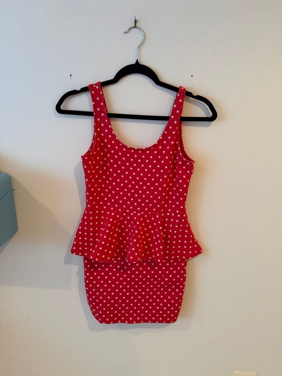 Forever 21 Dresses & Skirts - Forever 21 Red Polka Dot Peplum Bodycon Dress